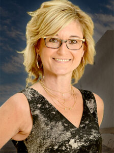 Shantel Lipp - Portrait