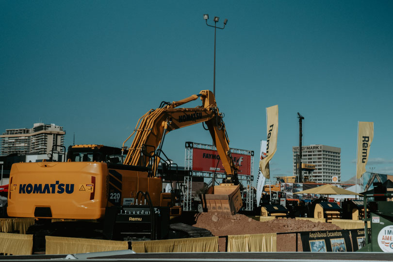 Exhibitor equipment at CONEXPO-CON/AGG 2026