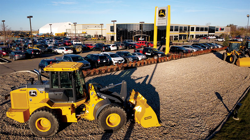 Exterior view of Brandt Tractor dealership